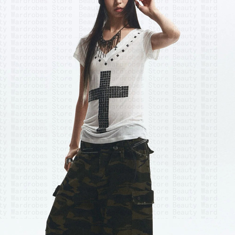 Atasan Unik Rock Goth Atasan C - Y2K Graphic Baby Tee Crop ulasan dan harga